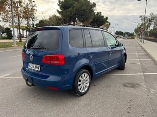 Volkswagen Touran 2012