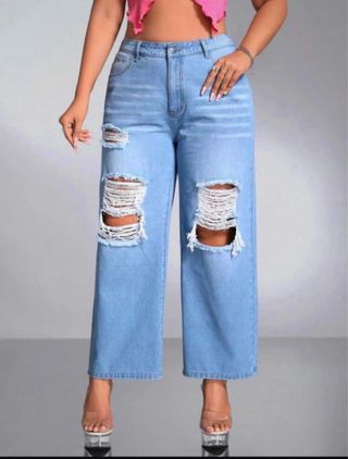 Pantaloni jeans strappati larghi