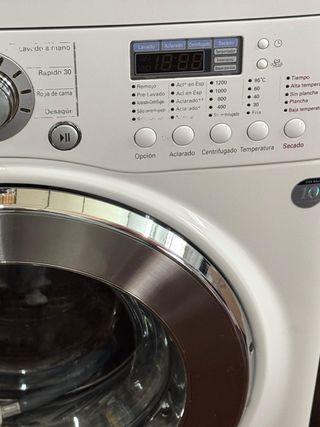 LAVADORA SECADORA LG DIRECTDRIVE 8+4 KILOS