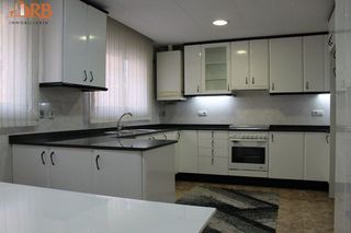 Casa adosada en alquiler en Can Bou en Castelldefels