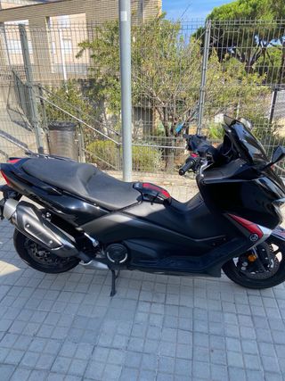 Yamaha TMAX 530
