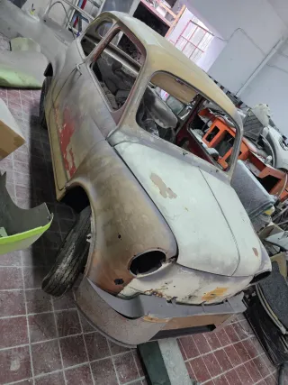 SEAT 600 L  año 1973