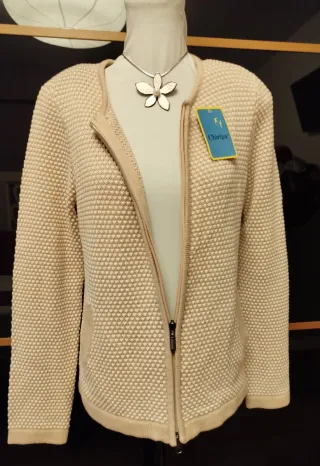 Chaqueta con etiqueta