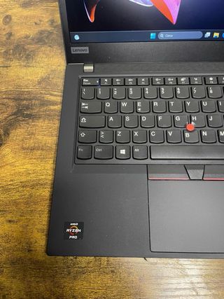 LENOVO T495 RYZEN 5 3500U RADEON VEGA GFX 8GB /256