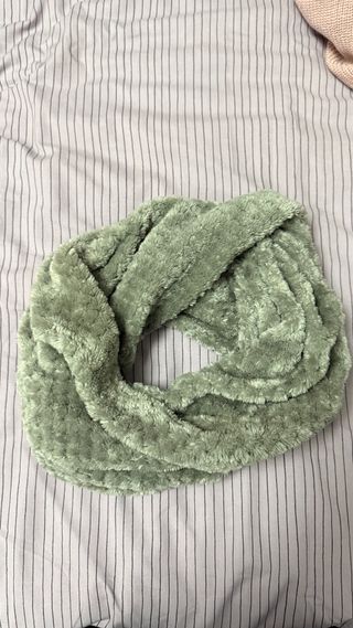 Bufanda braga piel sintética mujer