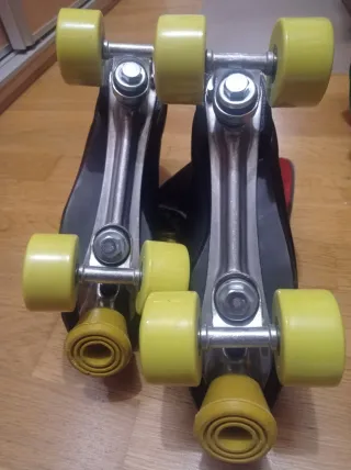 Patines vintage 4 ruedas sin uso 40