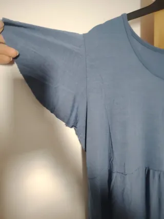 Vestido azul con volantes