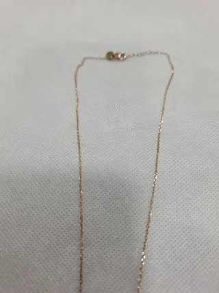 Conjunto Plata Collar y Pendientes Triángulo