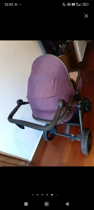 Carro de bebé morado