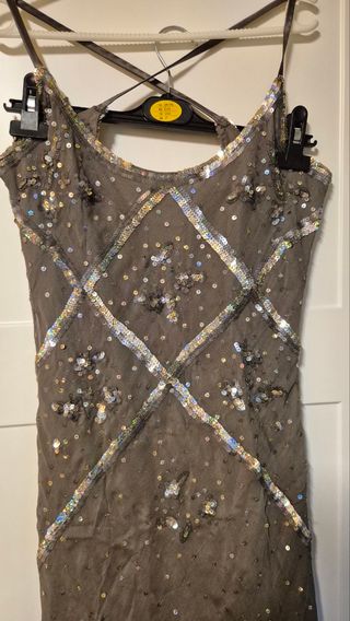 Vestido fiesta lentejuelas gris