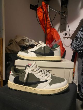 Nike Air Jordan 1 Low Travis Scott Olive