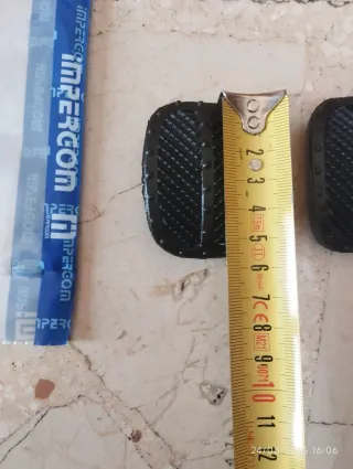 Fundas Pedales NUEVAS Seat 850 y 133 (2 unidades)