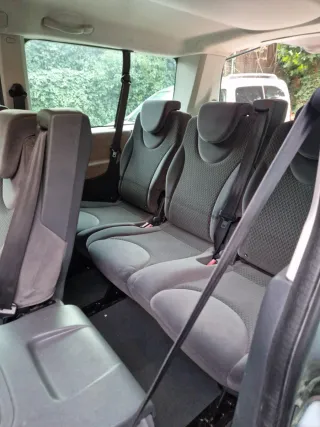 Peugeot Expert 2010 ETIQUETA B 8PLAZAS