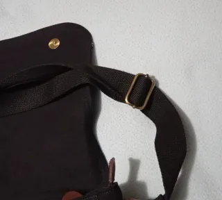 Maletín OXA negro con etiqueta