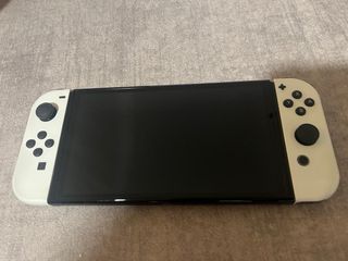 Pack Completo Nintendo Switch OLED + Juegos