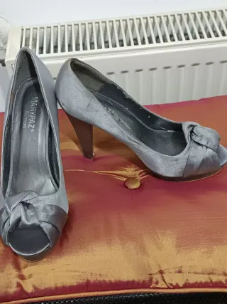 Zapatos de fiesta grises talla 38