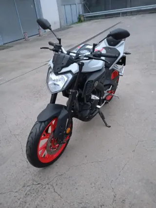 Yamaha MT-125 - 128km