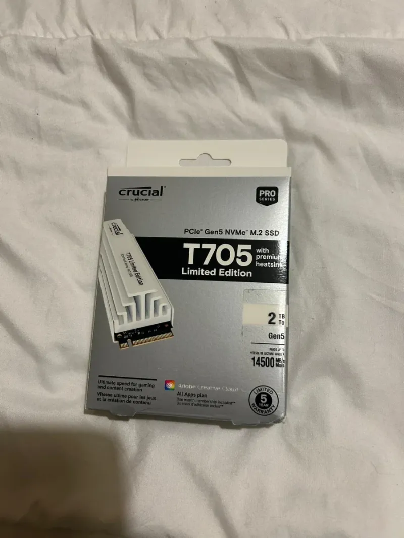 Crucial T705 SSD 2TB Gen 5 Edición Limitada