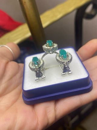 Conjunto Joyería Anillo y Pendientes Verde