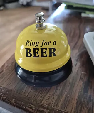 Campanello vintage giallo Ring for a BEER