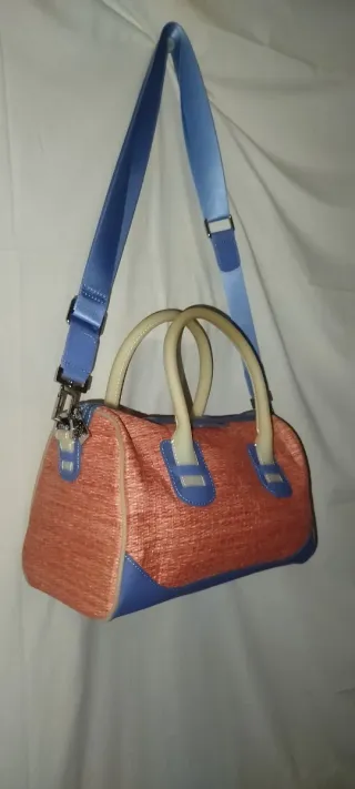 Bolso de mano y hombro naranja y azul