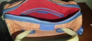 Bolso de mano y hombro naranja y azul