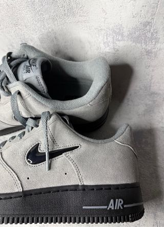 Nike Air Force 1 Gris/Negro Talla 41 nuevas