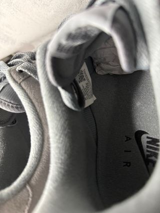 Nike Air Force 1 Gris/Negro Talla 41 nuevas