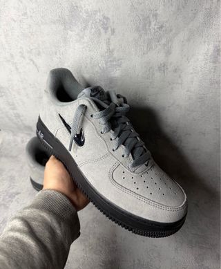 Nike Air Force 1 Gris/Negro Talla 41 nuevas