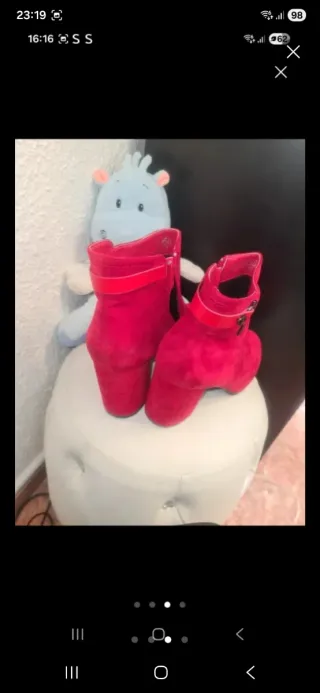 Botines rojos talla 39