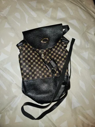 Lote de bolsos y carteras