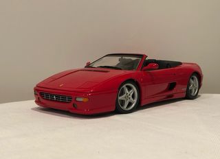 Maqueta Ferrari F355 Spyder UT Models escala 1:18