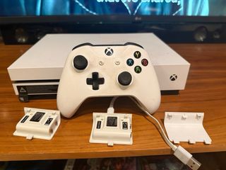 Xbox One S Blanca