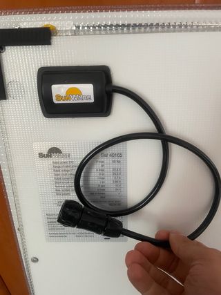 Vendo 2 Paneles solares SUNWARE de 60Wp