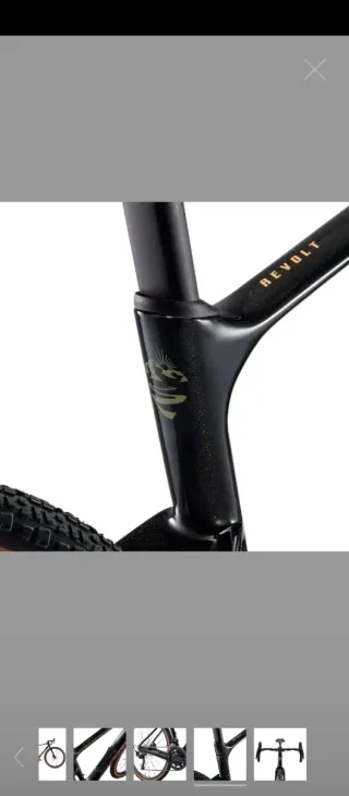 Bicicleta Carbono Giant Revolt Advanced 3. Año2025