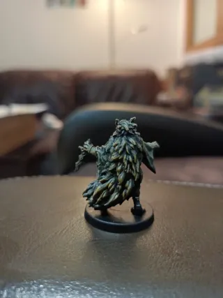 Miniatura Draconido Brujo