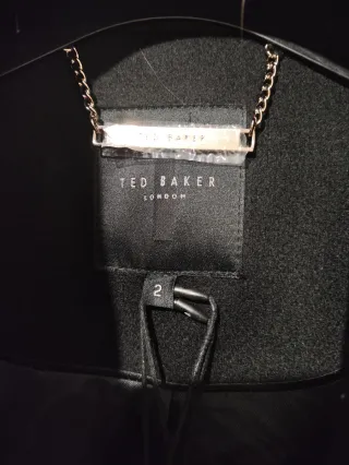 Abrigo midi negro Ted Baker