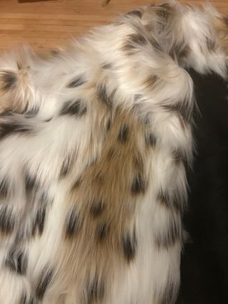 Chaqueta pelo largo nueva L