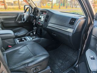 Mitsubishi Montero 3.2 DI-D Kaiteki Auto