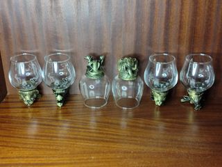 6 vasos de 100 ml con base metal animales místicos