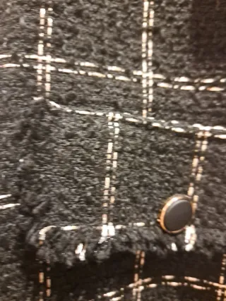 Chaqueta cuadros tweed negro y dorado