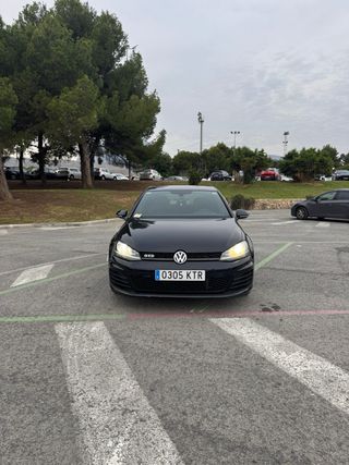 Volkswagen Golf 2014