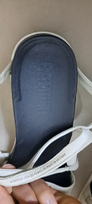 Sandalias Camper Blancas y Negras