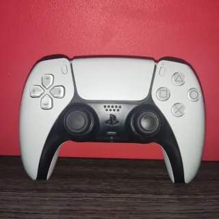 Consola PS5 Digital + 2 Mandos