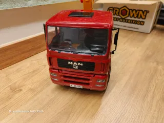 Camión grúa MAN Bruder y jeep