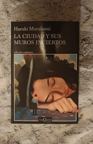 La ciudad y sus muros inciertos