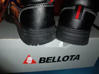 Zapatos de seguridad Bellota negros