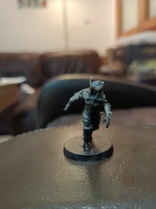 Miniatura Tiefling Asesino