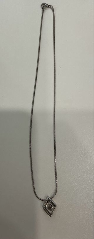 Colgante rombo con circonita