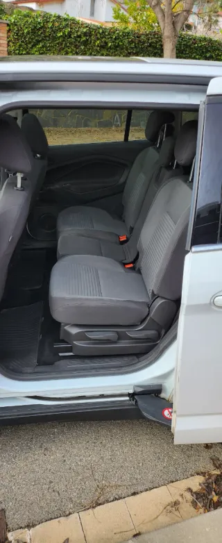 Ford Grand C-MAX 2016 automatic 120cv